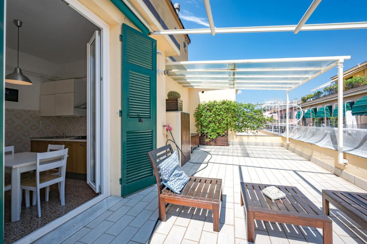 Joivy Penthouse Flat With Terrace Apartment Genoa Bagian luar foto
