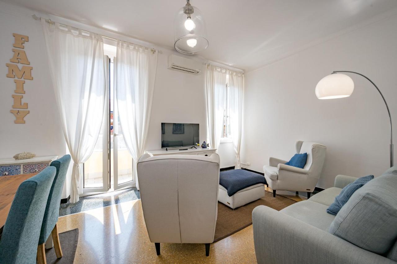 Joivy Penthouse Flat With Terrace Apartment Genoa Bagian luar foto